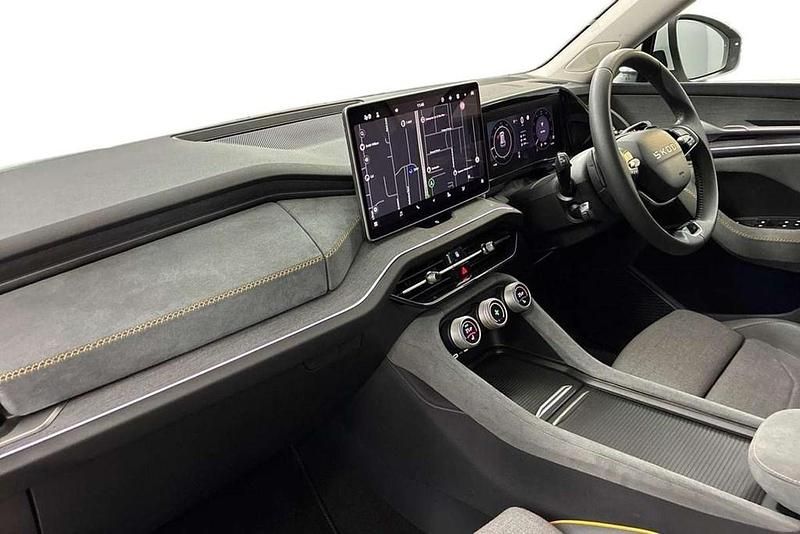 Used Skoda Kodiaq SE 150 HP (110 kW) 2025 Moon white metallic SUV