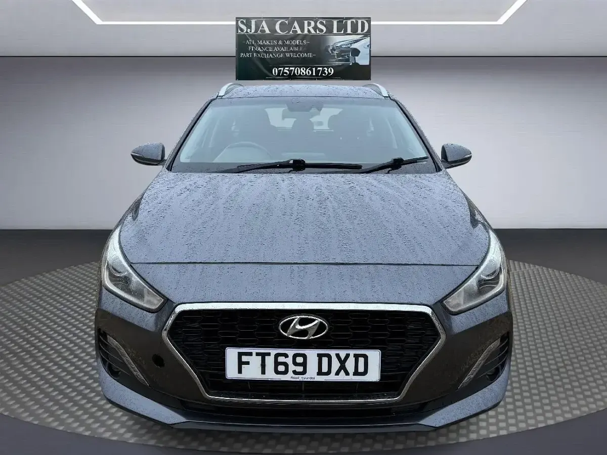 Used Hyundai i30 SE 2020 Grey Estate