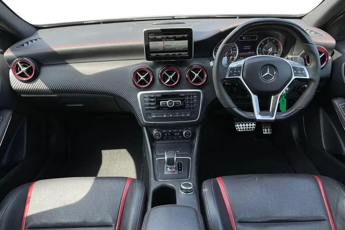 Used Mercedes A45 AMG AMG 381 HP (280 kW) 2015 Silver Hatchback