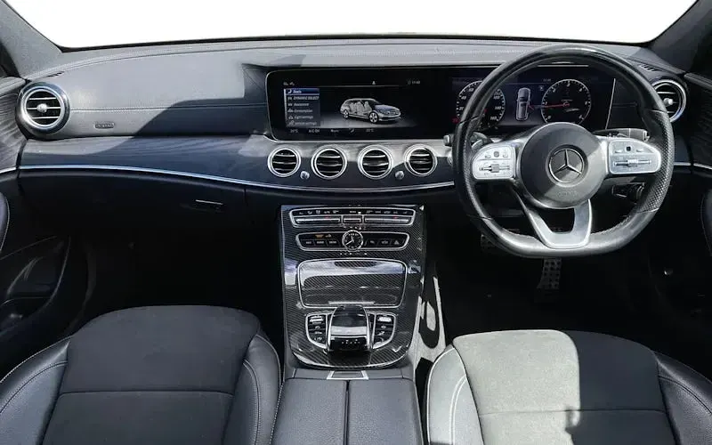 Used Mercedes E220 Active 194 HP (142 kW) 2019 Black Estate