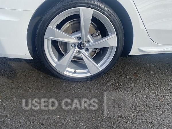 Used Audi A4 S-Line 150 HP (110 kW) 2023 White Sedan