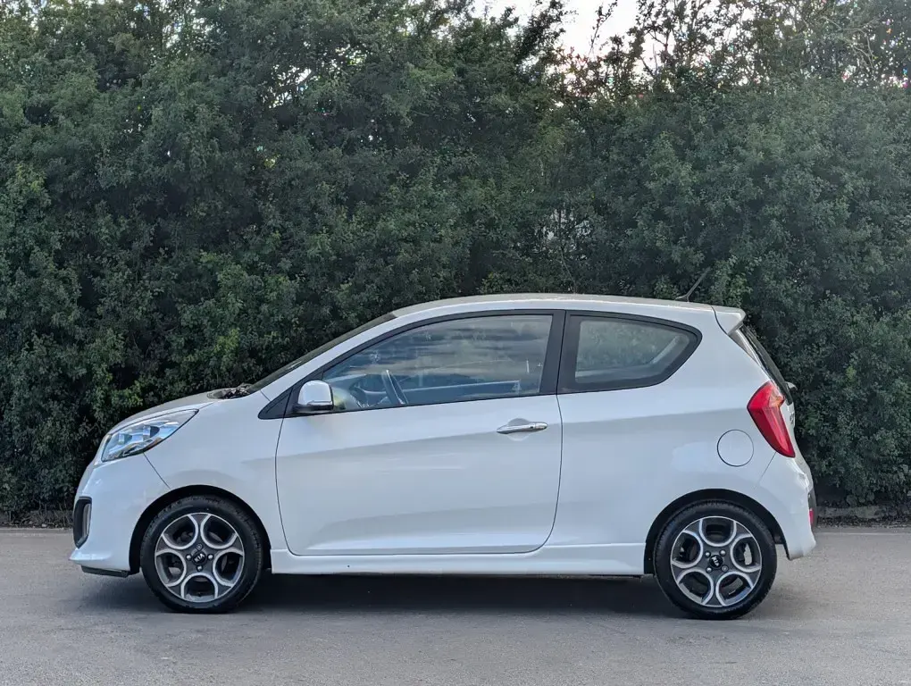 Used Kia Picanto 85 HP (62 kW) 2013 Hatchback