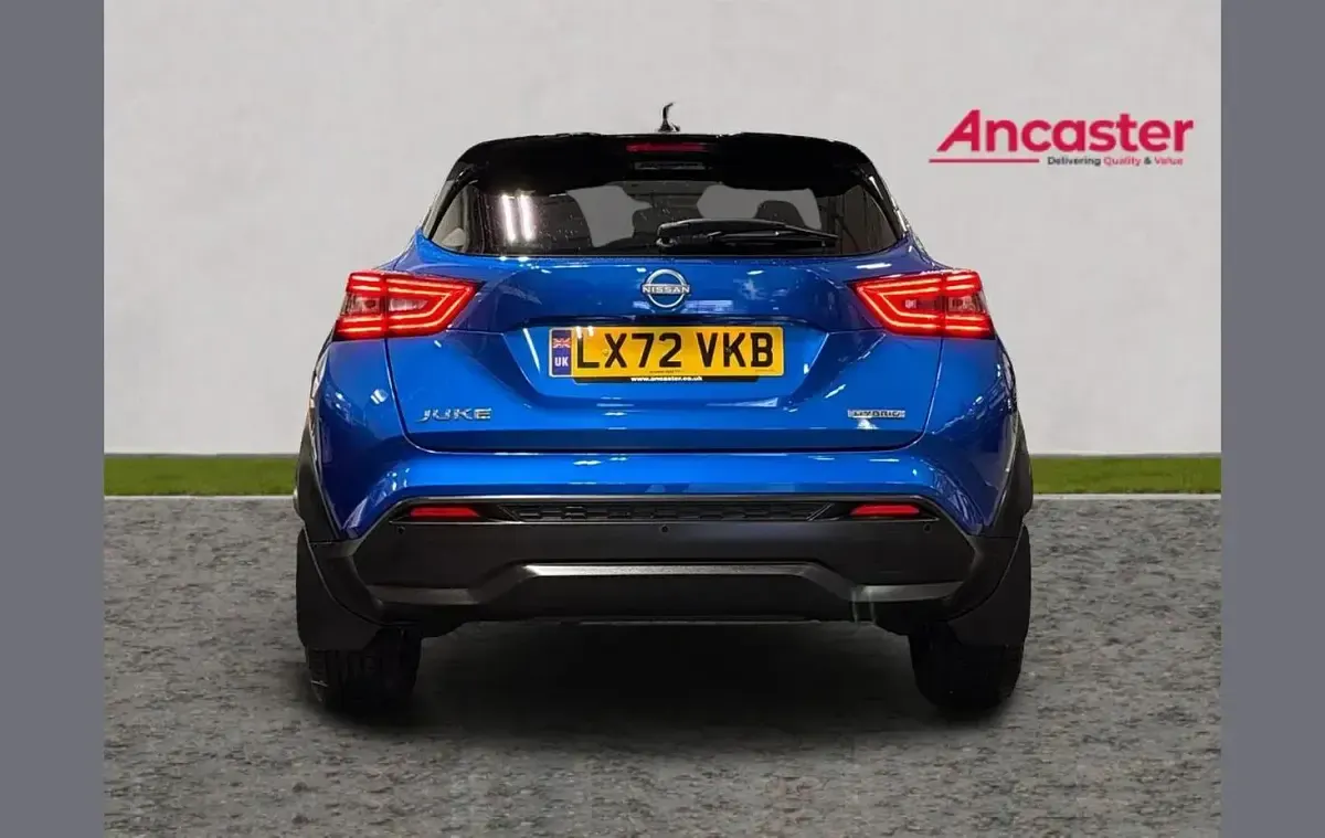 Used Nissan Juke N-Connecta 143 HP (105 kW) 2022 Blue SUV