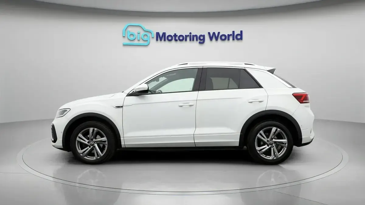 Used VW T-Roc R-line 150 HP (110 kW) 2022 White SUV