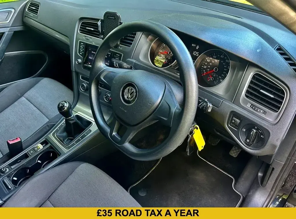 Used VW Golf VII S 85 HP (62 kW) 2013 Black Hatchback