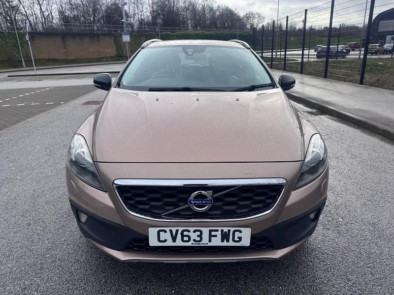 Used Volvo V40 2013 Bronze Hatchback