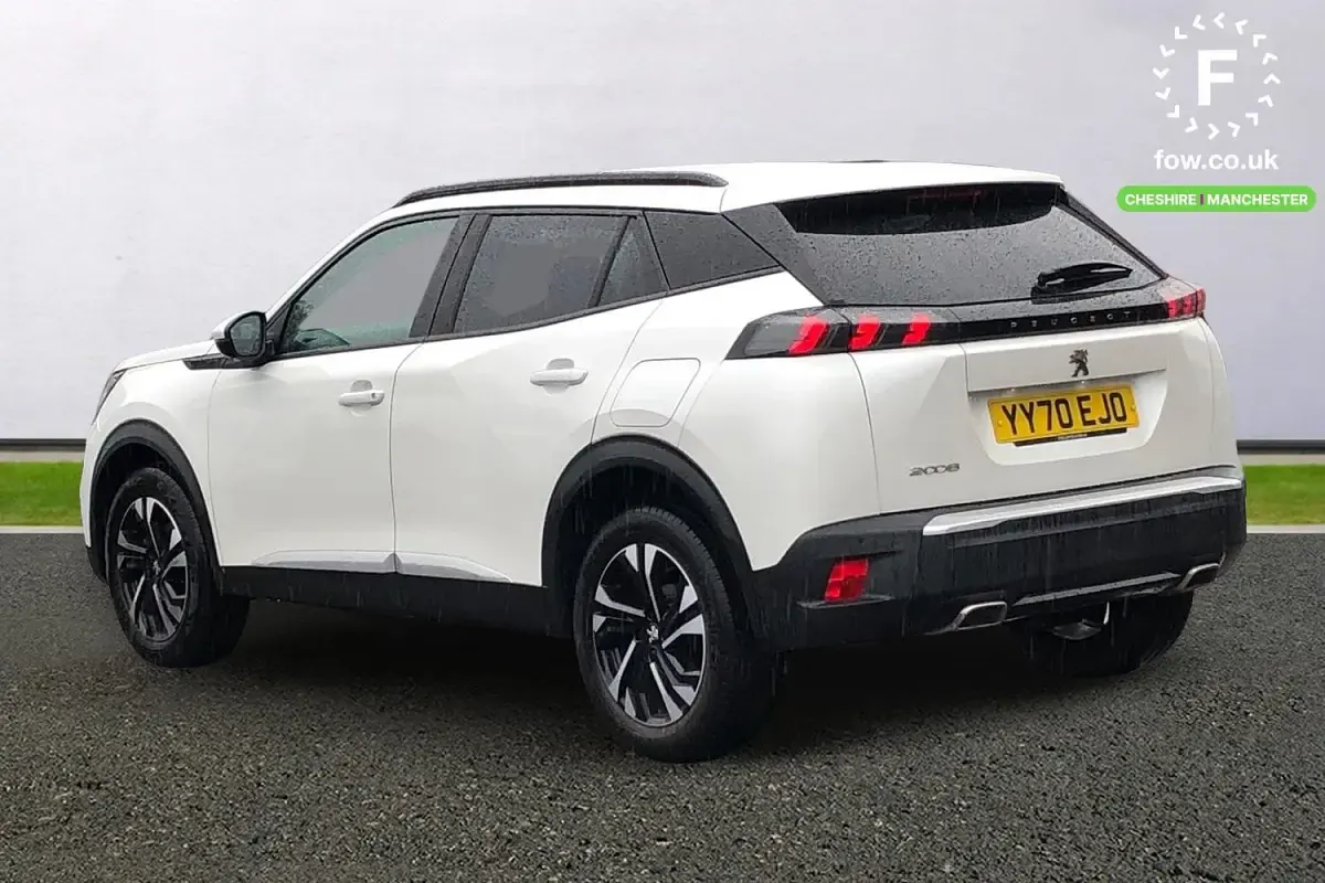 Used Peugeot 2008 Allure 131 HP (96 kW) 2020 White SUV