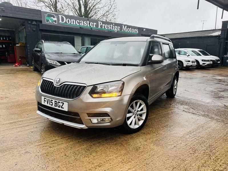 Used Skoda Yeti 105 HP (77 kW) 2015 Beige SUV