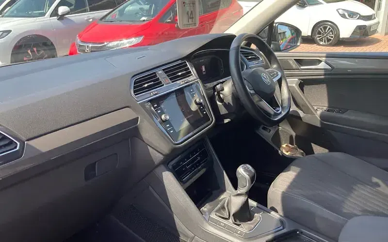 Used VW Tiguan Allspace Life 150 HP (110 kW) 2024 SUV