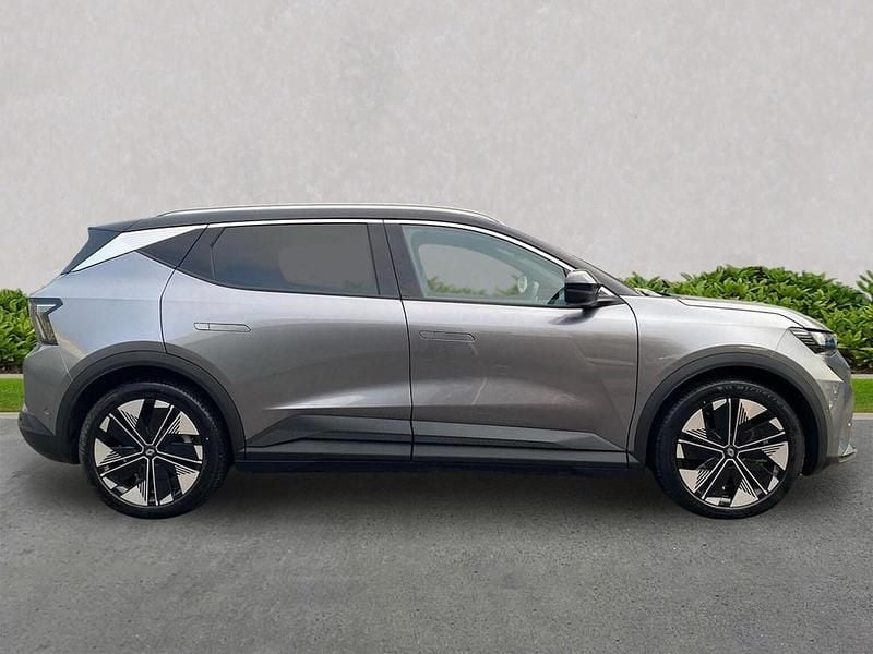 Begagnad Renault Scenic E-Tech Techno 159 kW (217 HK) 2024 Grå SUV