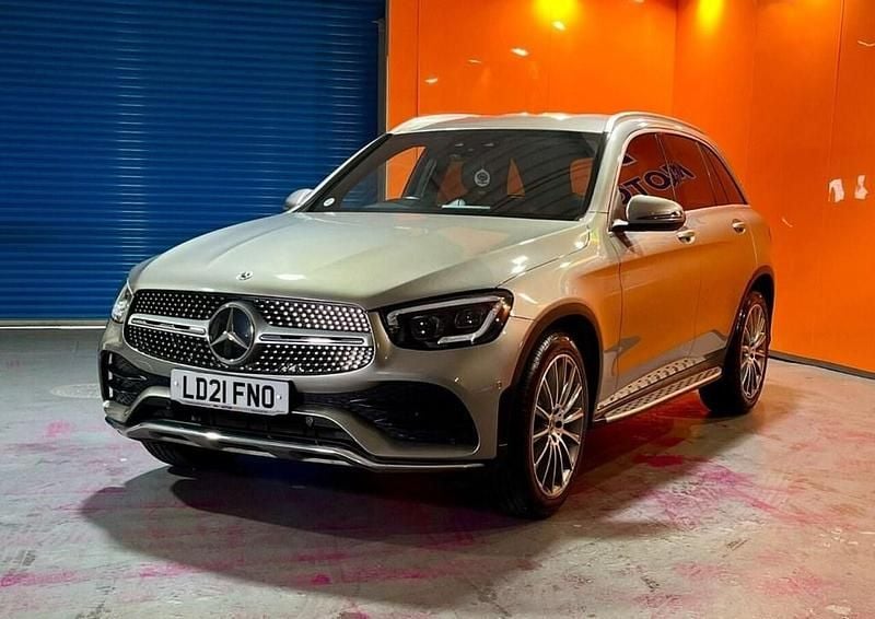 Used Mercedes GLC300 AMG Line Premium 2021 Silver Estate