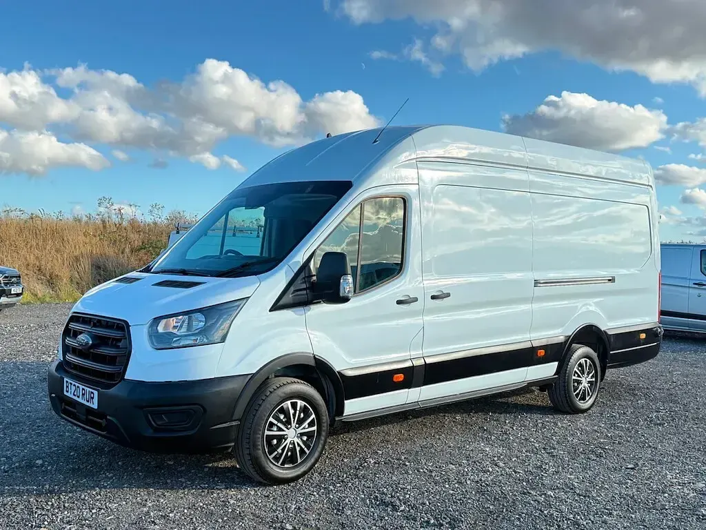 Used Ford Transit 130 HP (95 kW) 2020 White Van