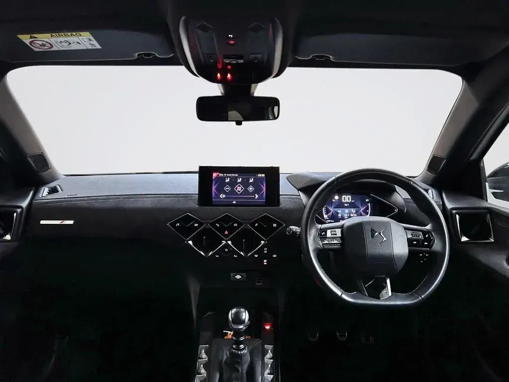 Used DS Automobiles DS3 Crossback Performance 100 HP (73 kW) 2021 SUV