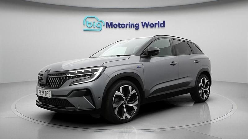 Used Renault Austral Techno Esprit Alpine 200 HP (147 kW) 2024 Grey SUV