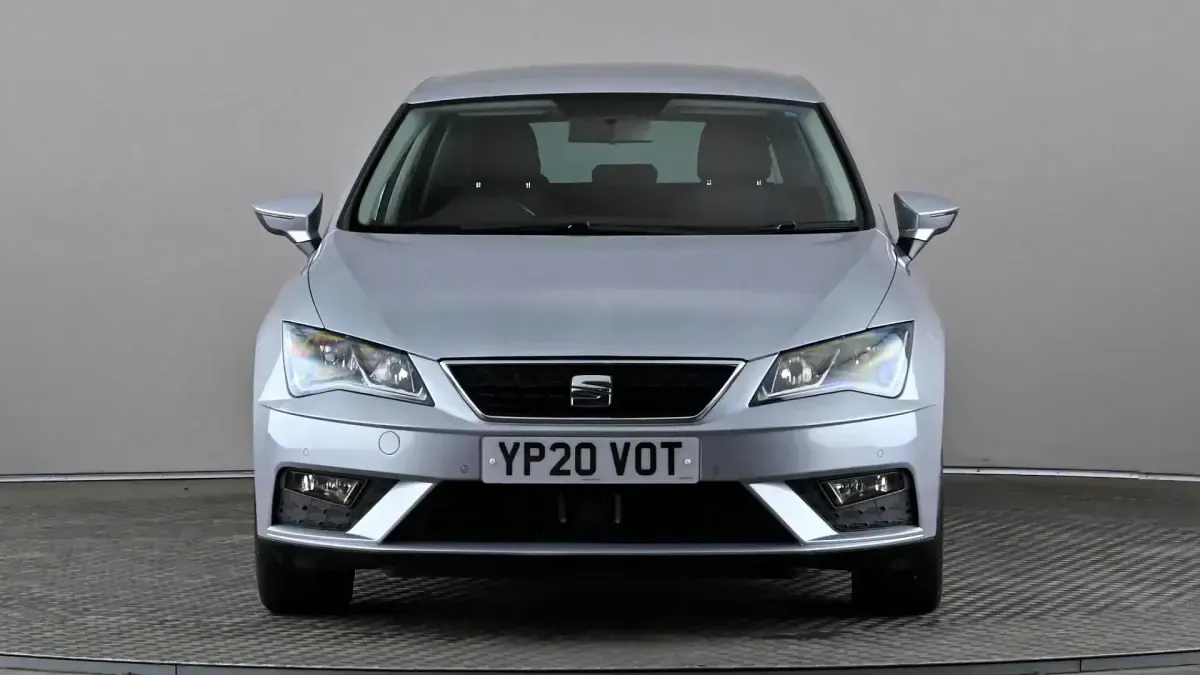 Second-hand Seat Leon SE Dynamic 115 CP (84 kW) 2020 Argintiu Hatchback