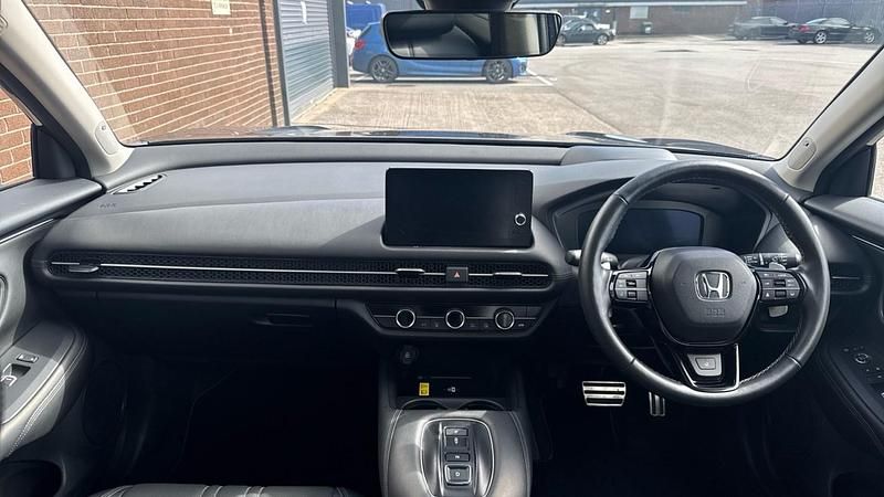Used Honda ZR-V Advance 184 HP (135 kW) 2024 Black SUV