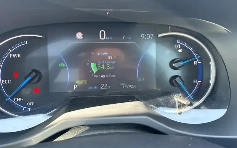 Used Toyota RAV4 Hybrid 222 HP (163 kW) 2020 Grey SUV
