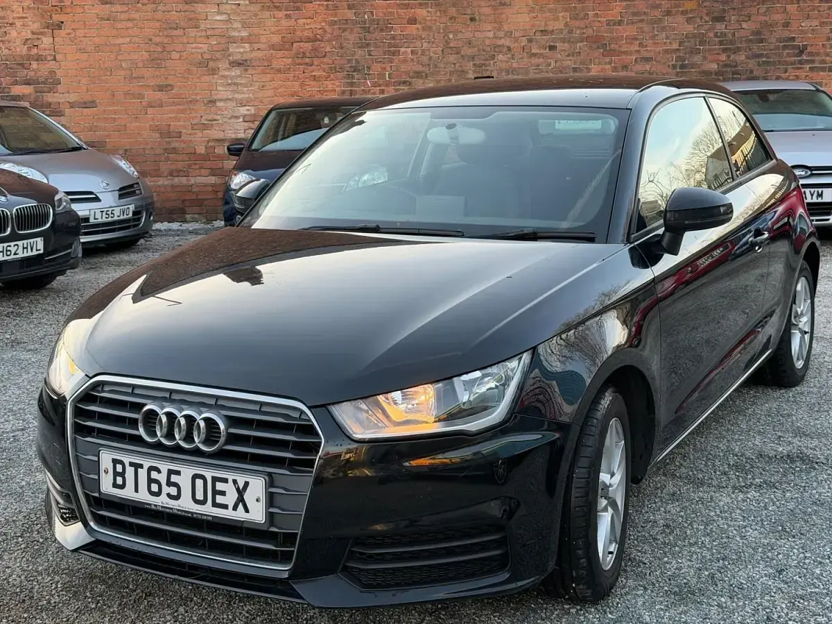 Used Audi A1 Comfort 116 HP (85 kW) 2015 Black Hatchback