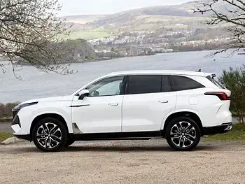 New MG MGS9 299 HP (219 kW) 2026 White SUV