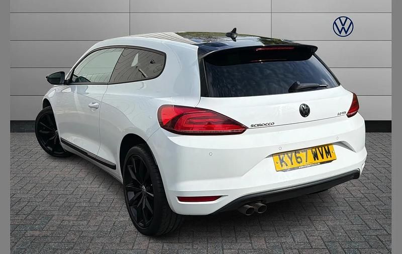 Usado VW Scirocco Black Edition 147 HP (108 kW) 2017 Branco Coupé