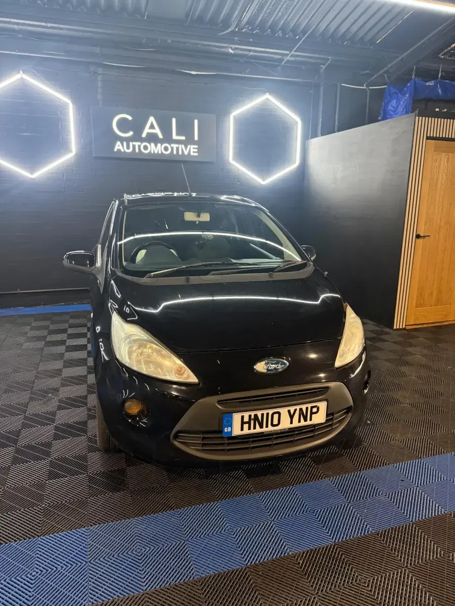 Used Ford Ka Zetec 69 HP (50 kW) 2010 Black Hatchback