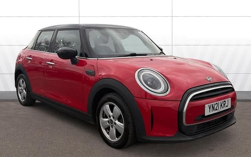 Used Mini Cooper Classic 136 HP (100 kW) 2021 Red Hatchback