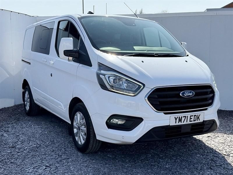 White Used 2022 Ford Transit Custom Limited Van | £19,500 (Expensive) - Image 1/4