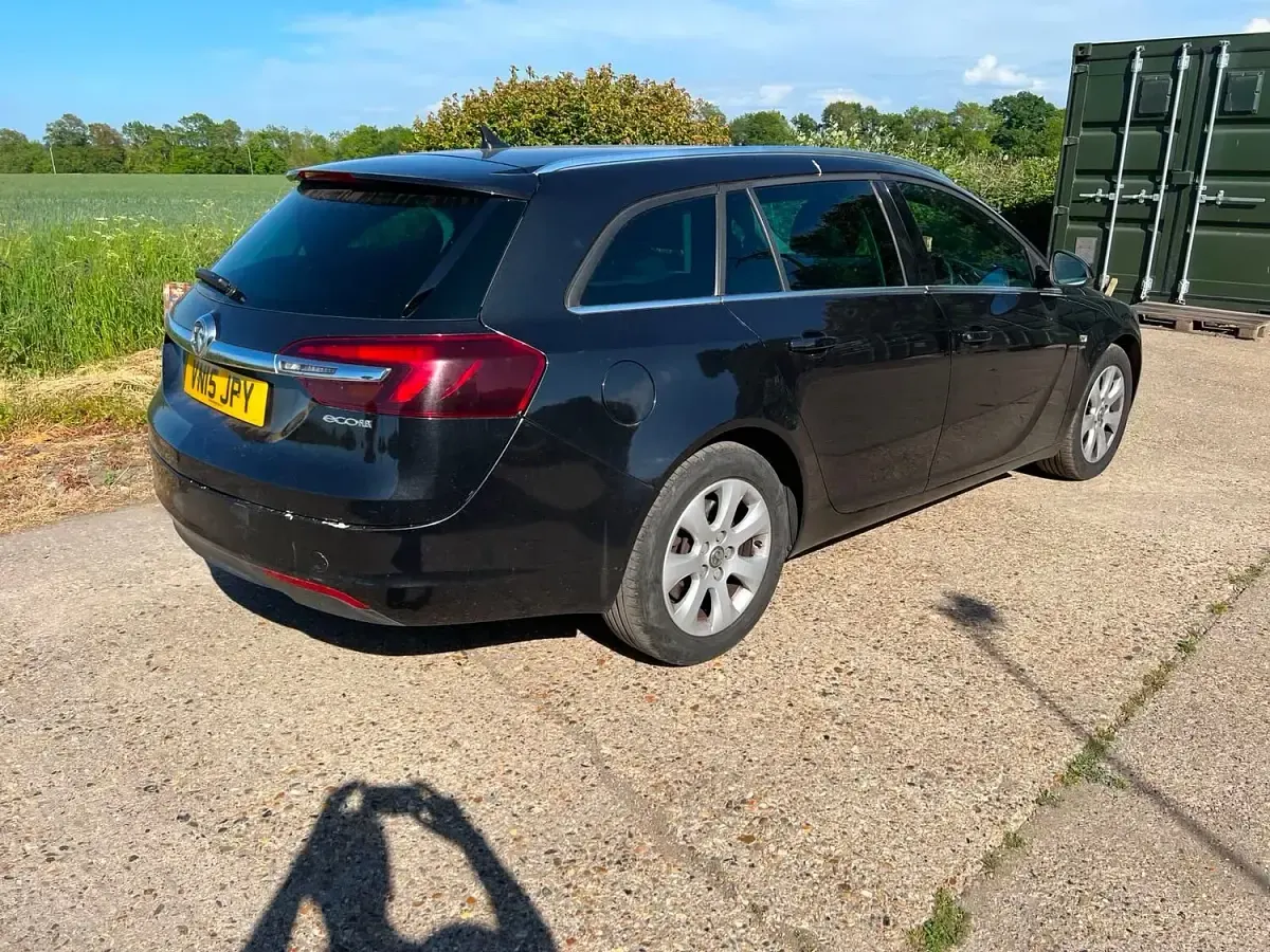 Used Vauxhall Insignia SRi 2015 Black Estate