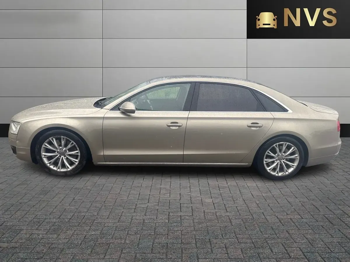 Used Audi A8 Advanced 420 HP (308 kW) 2012 Beige Sedan