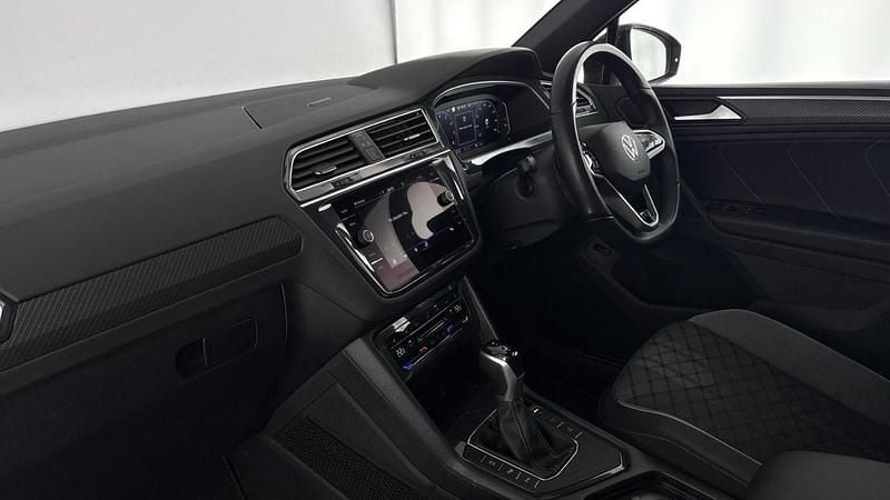 Used VW Tiguan Black Edition 150 HP (110 kW) 2024 Black SUV