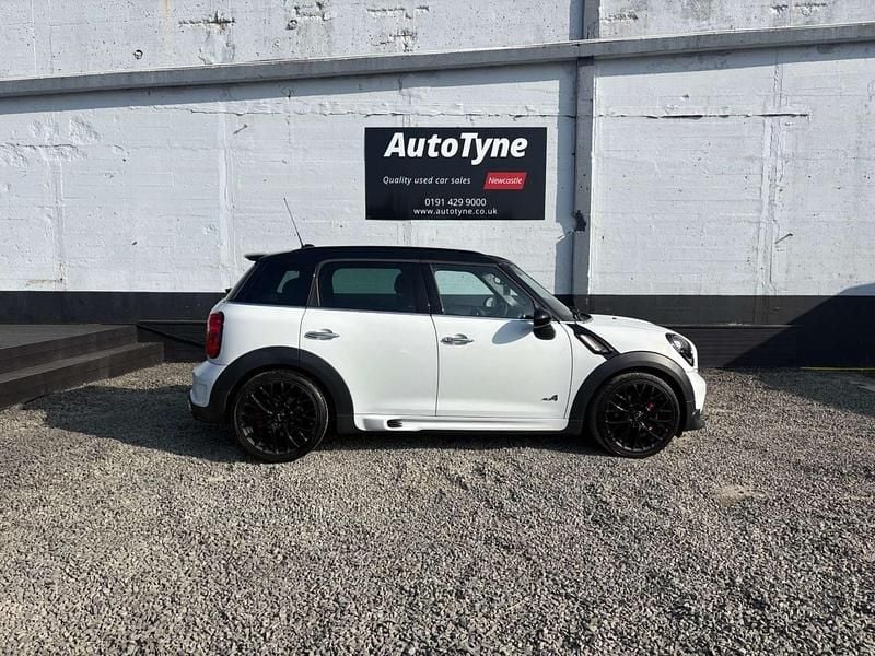 Used Mini John Cooper Works Countryman 2014 White SUV