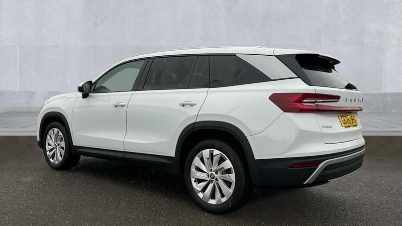 New Skoda Kodiaq SE L 150 HP (110 kW) 2025 Moon white metallic SUV