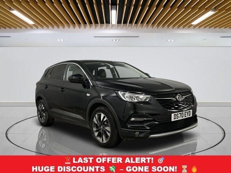 Black Used 2020 Vauxhall Grandland X SRi SUV | £11,399 (Fair price) - Image 1/3