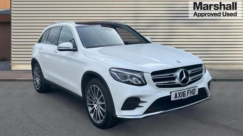 Used Mercedes GLC250 AMG line 204 HP (150 kW) 2016 White