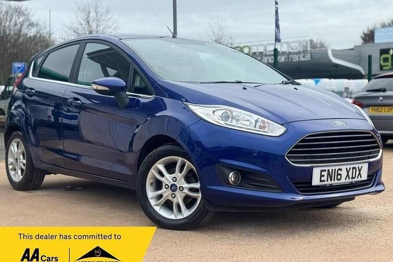 Used Ford Fiesta Zetec 82 HP (60 kW) 2016