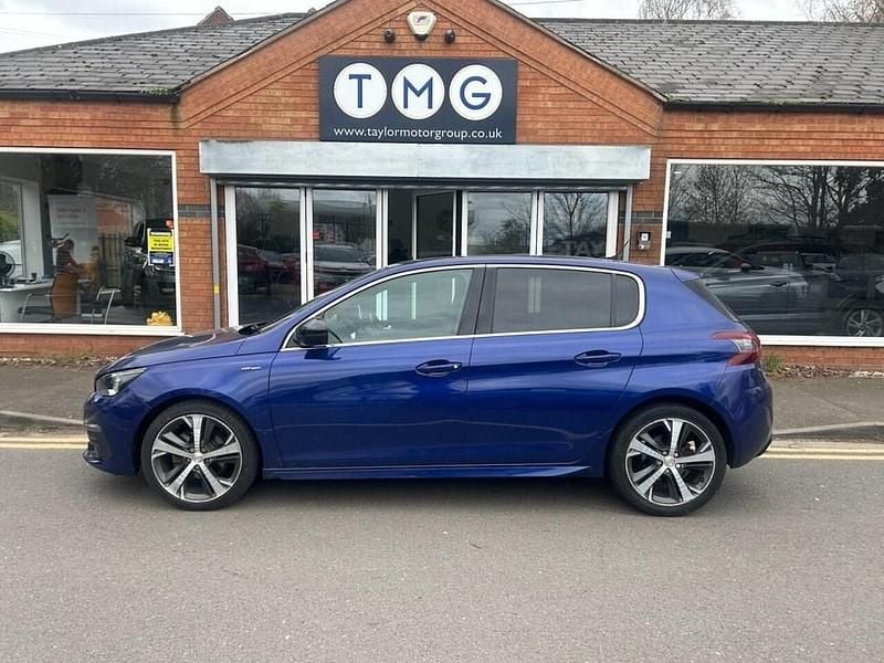 Used Peugeot 308 GT-line 120 HP (88 kW) 2017 Blue Hatchback