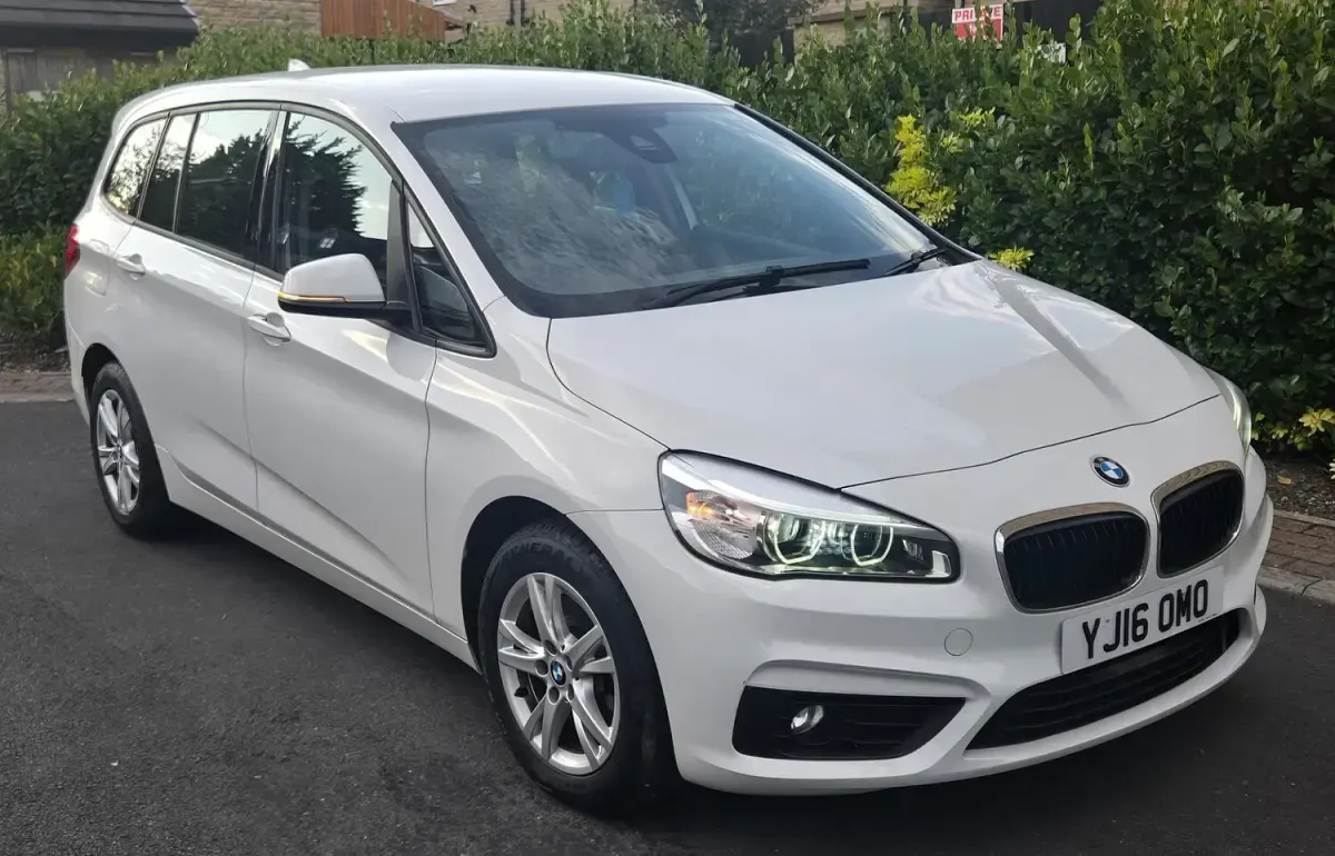 Used BMW 218 Luxury Line 150 HP (110 kW) 2016 White Estate