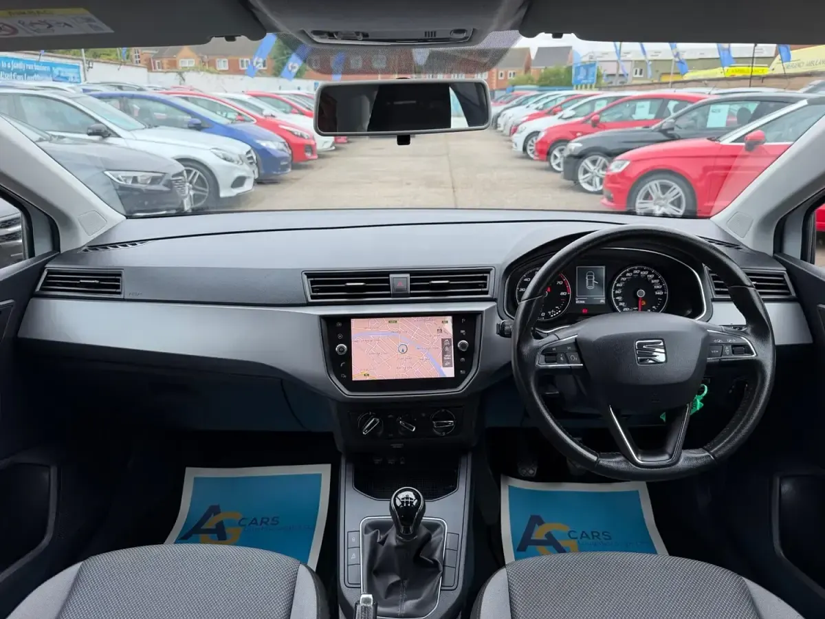 Used Seat Ibiza SE Technology 80 HP (58 kW) 2019 White Hatchback