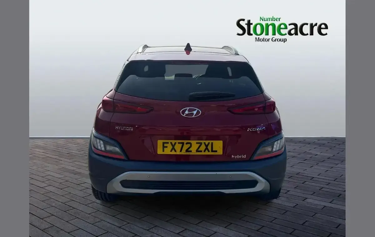 Used Hyundai Kona Premium 141 HP (103 kW) 2022 Red SUV