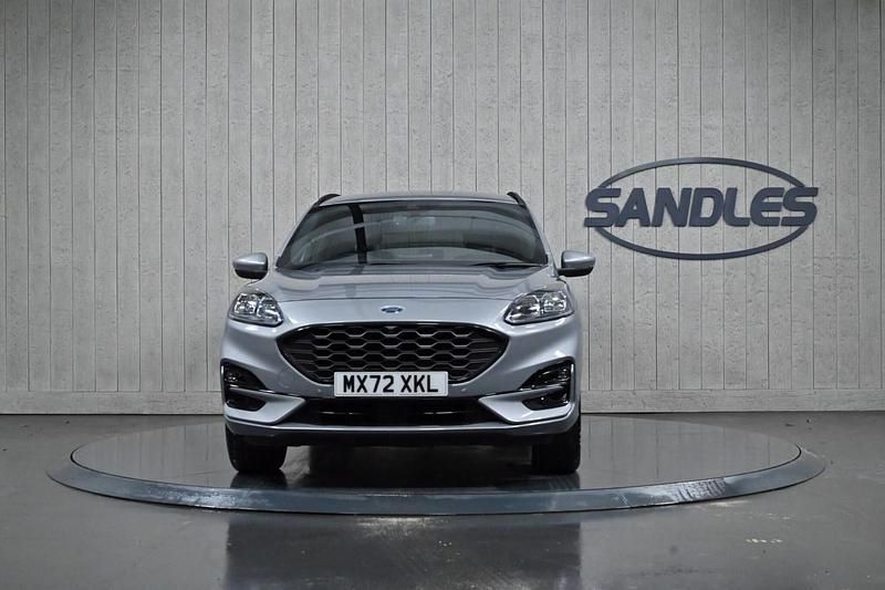 Used Ford Kuga ST-Line 225 HP (165 kW) 2022 Silver SUV