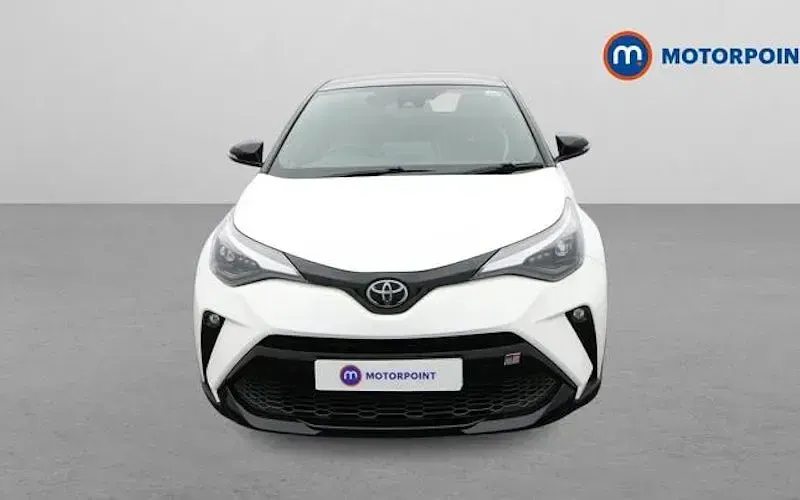 Used Toyota C-HR Sport 122 HP (89 kW) 2023 White/black SUV