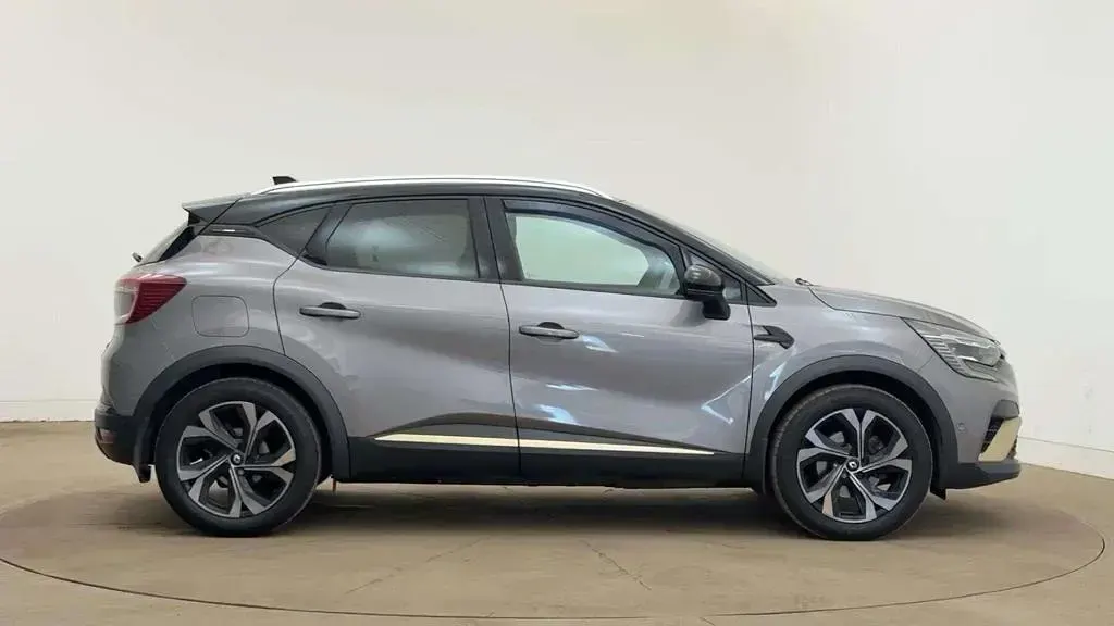 Used Renault Captur Bose Edition 142 HP (104 kW) 2023 Grey  SUV