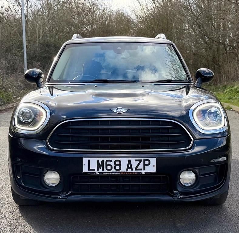 Used Mini Cooper D Countryman 2018 Black SUV