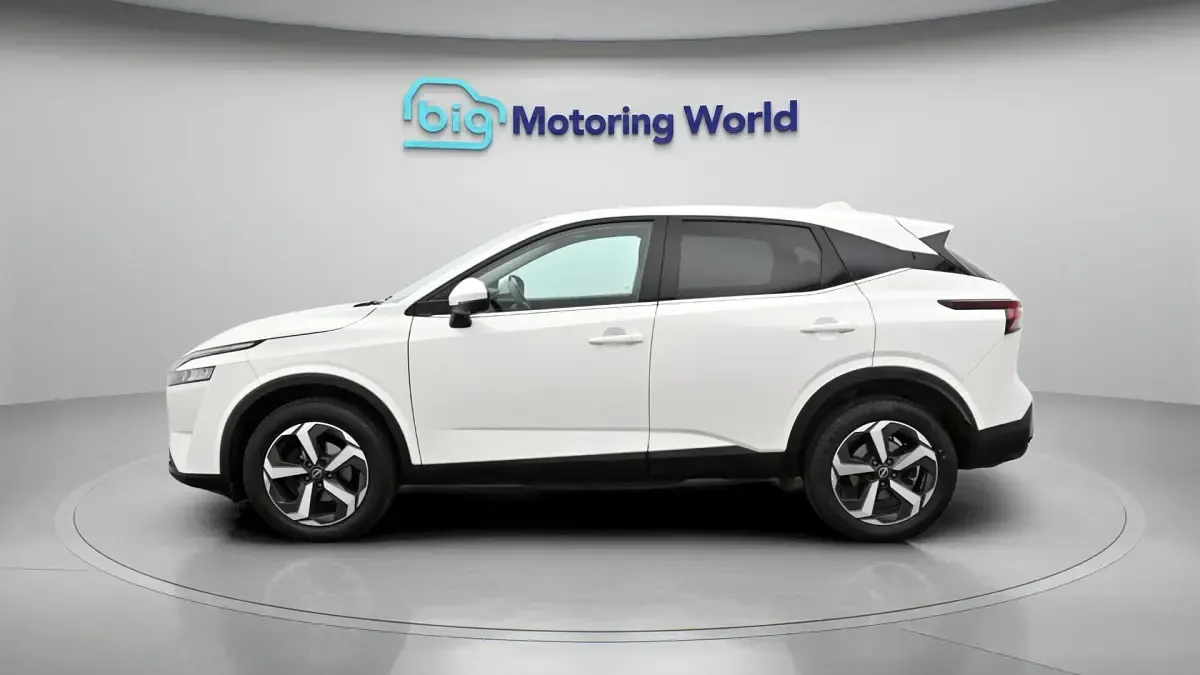 Used Nissan Qashqai N-Connecta 156 HP (114 kW) 2022 SUV