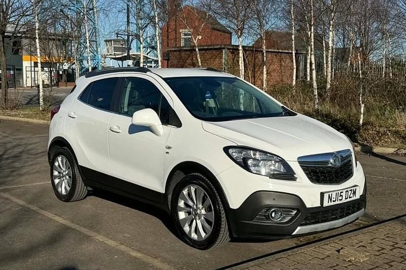 Used Vauxhall Mokka 2015 White SUV
