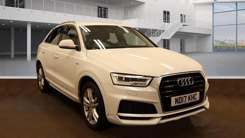 Ibis white Used 2017 Audi Q3 S-Line SUV | £12,975 (Fair price) - Image 1/4