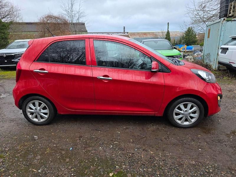 Usado Kia Picanto 84 HP (61 kW) 2014 Vermelho Citadino