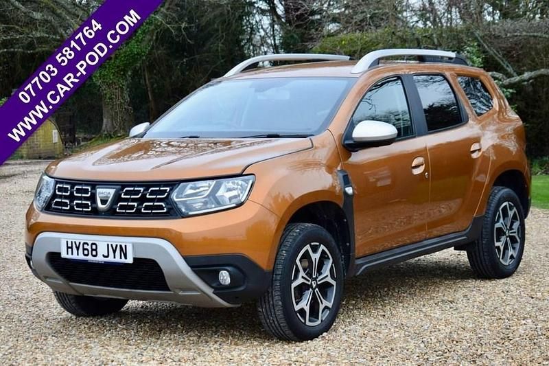 Used Dacia Duster Prestige 115 HP (84 kW) 2018 Orange SUV