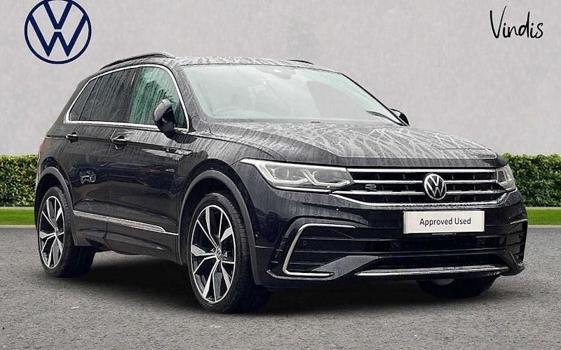 Used 2023 VW Tiguan R-line SUV | £25,200 (Fair price) - Image 1/4