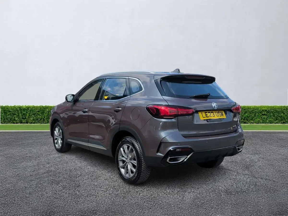 Used MG HS SE 162 HP (119 kW) 2023 Grey SUV